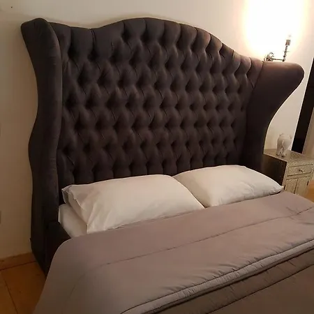 Domus Navigli Apartment *