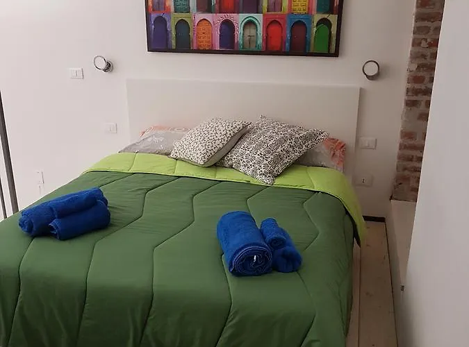 Domus Navigli Apartment